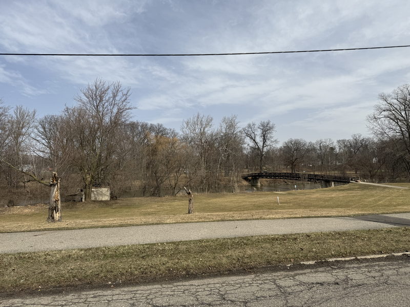 Mott Park Golf Course (Mott Park Disc Golf Course) - March 15 0007 Photo (newer photo)